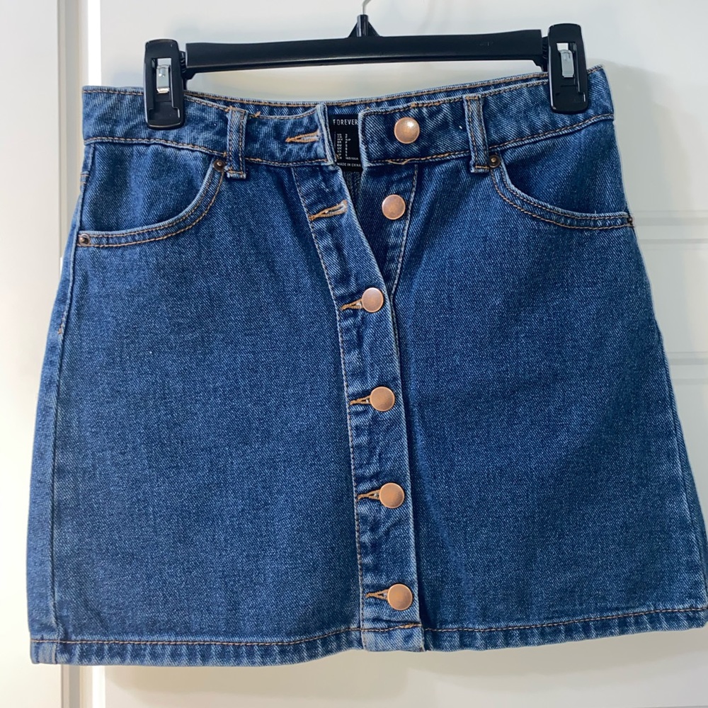 dark wash jean skirt